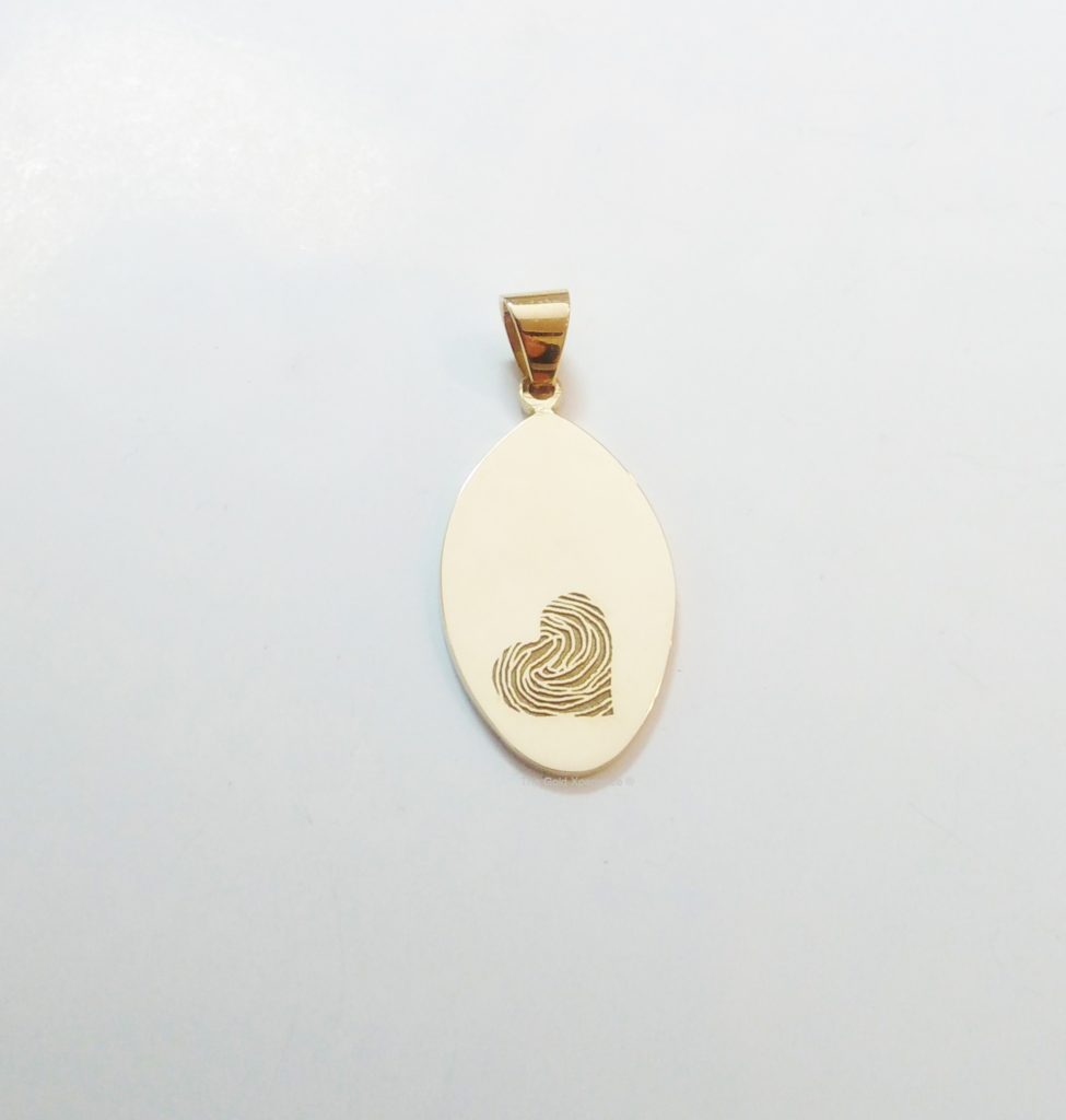 Assieraden en memoriesieraden