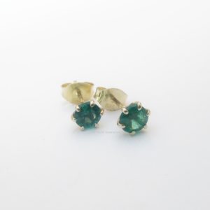 Ear stud gold emerald