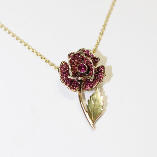 gold rose ruby Gold rose with rubies