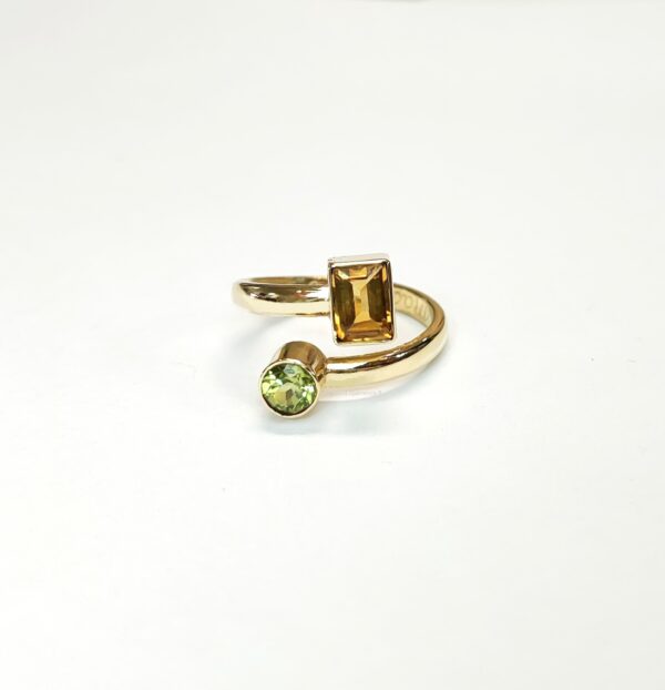 Ring goud citrien peridot