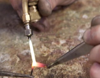 Soldering jewelry jewelry jewelry goldsmith goldsmith have it made