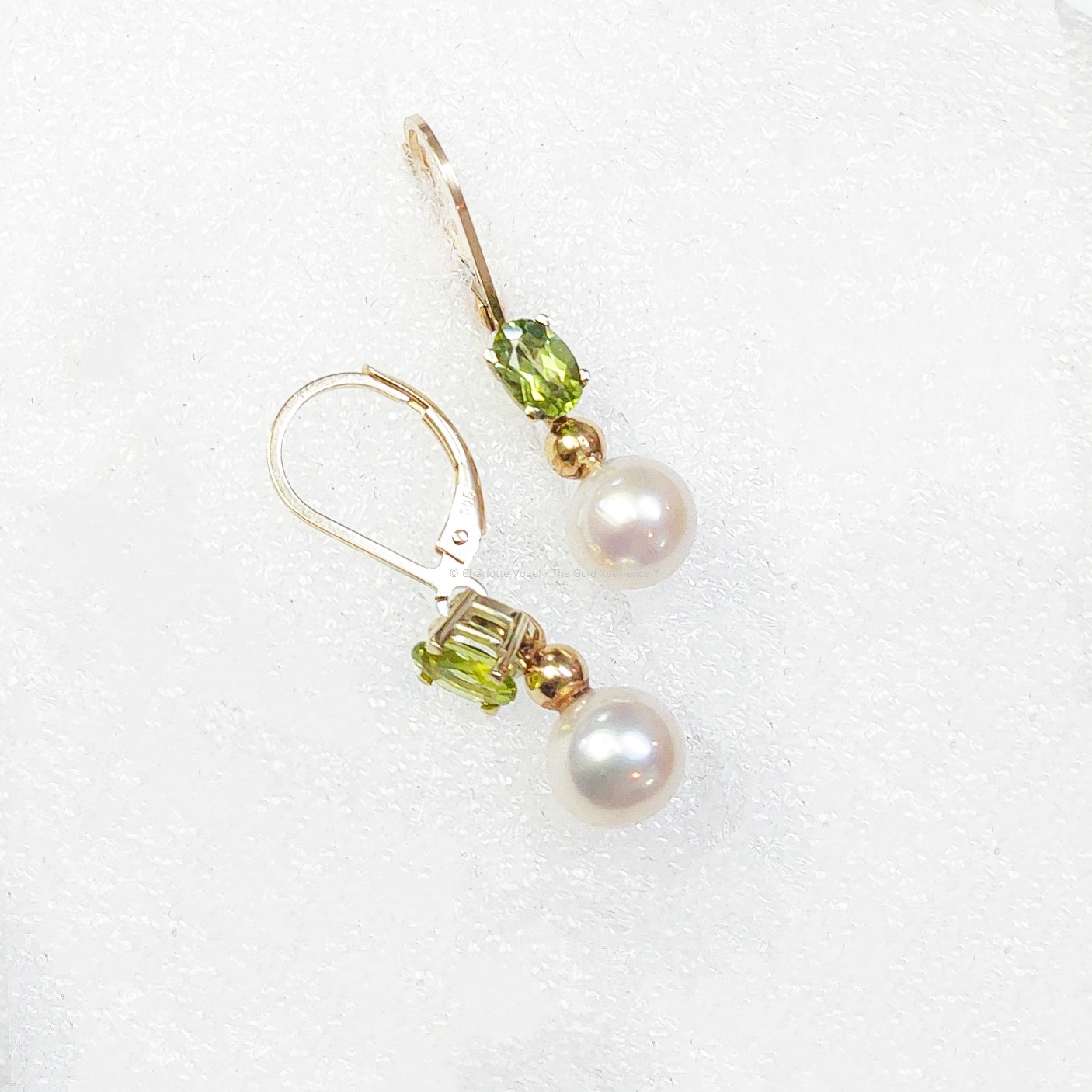 gold, pearl, white, green, peridot, earring