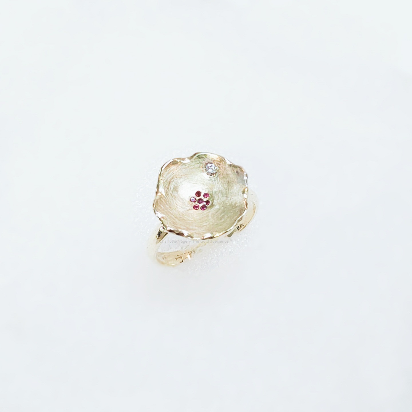 Ring Goud Bloem met Robijn – Firenze Collectie